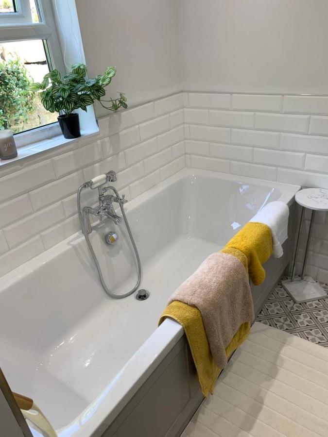 Hilltop Cottage Thropton 외부 사진