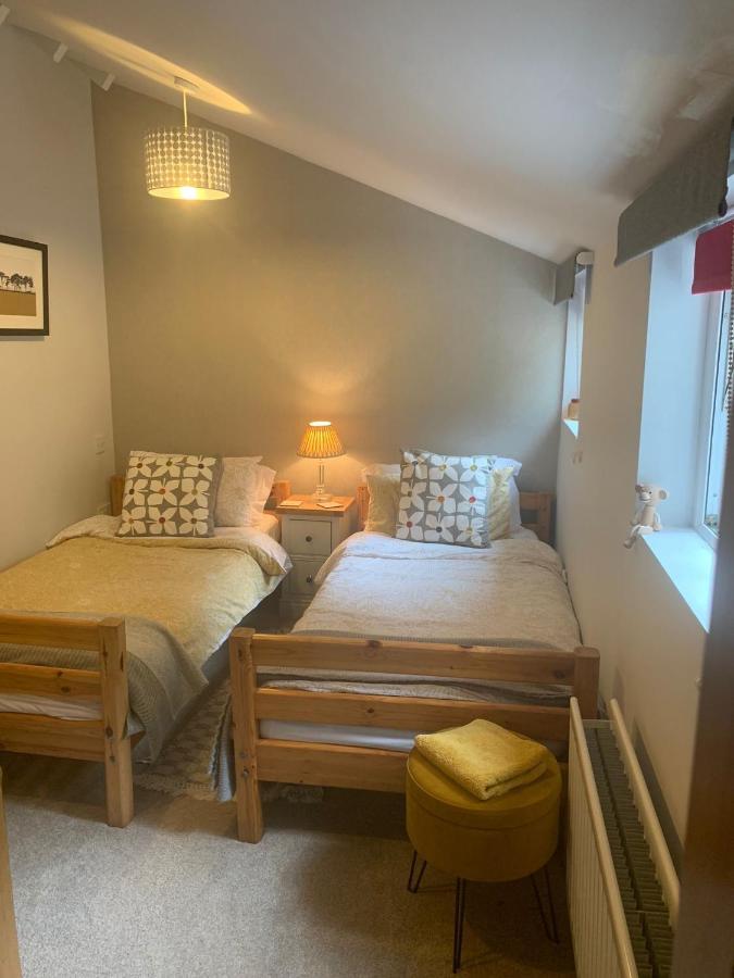 Hilltop Cottage Thropton 외부 사진